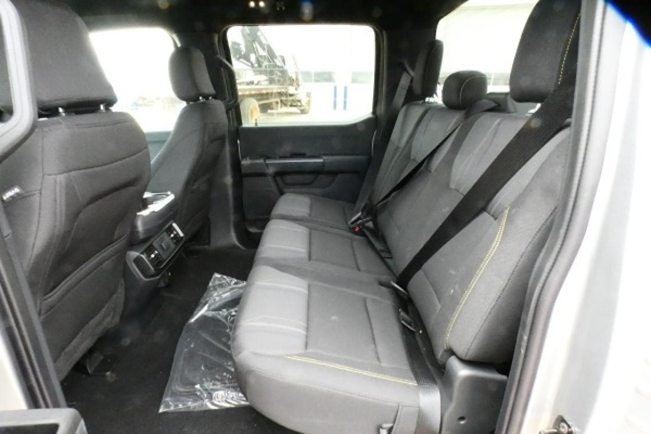 2024 Ford F-150 STX 4WD SuperCrew w/cloth seats, NAV, BUC - Photo #9