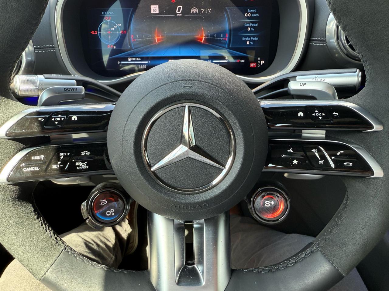 2023 Mercedes-Benz SL-Class AMG SL 63 Roadster - Photo #19