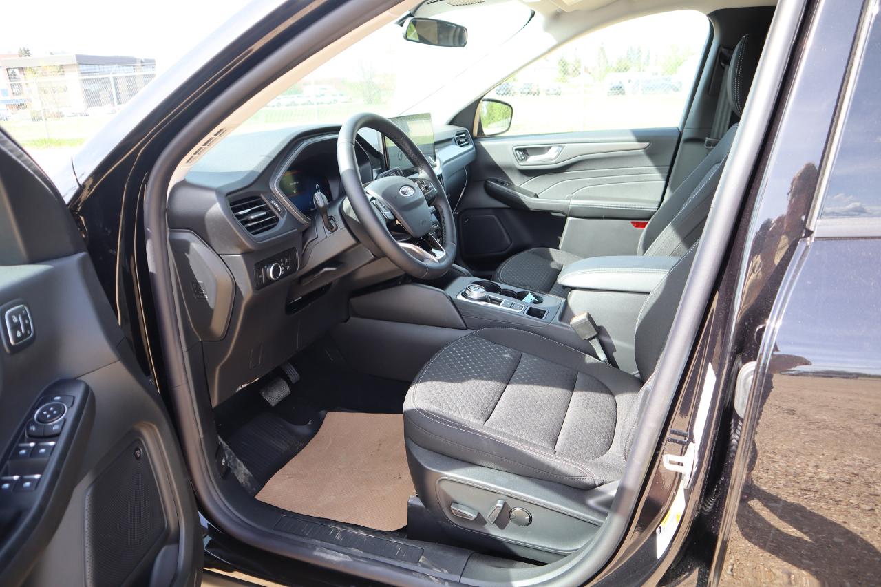 2025 Ford Escape Active Photo5
