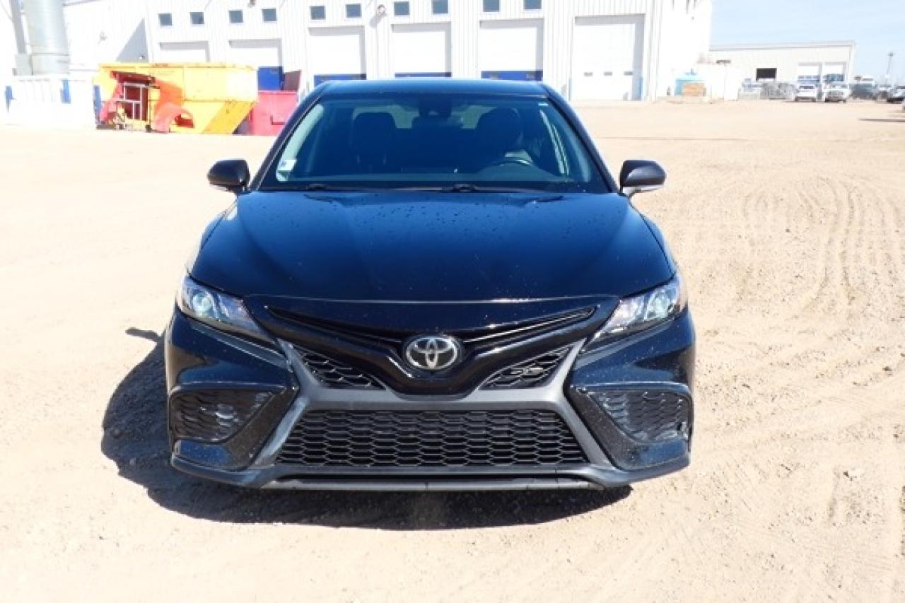 2021 Toyota Camry SE Auto AWD w/Htd L.wrap, BUC - Photo #3