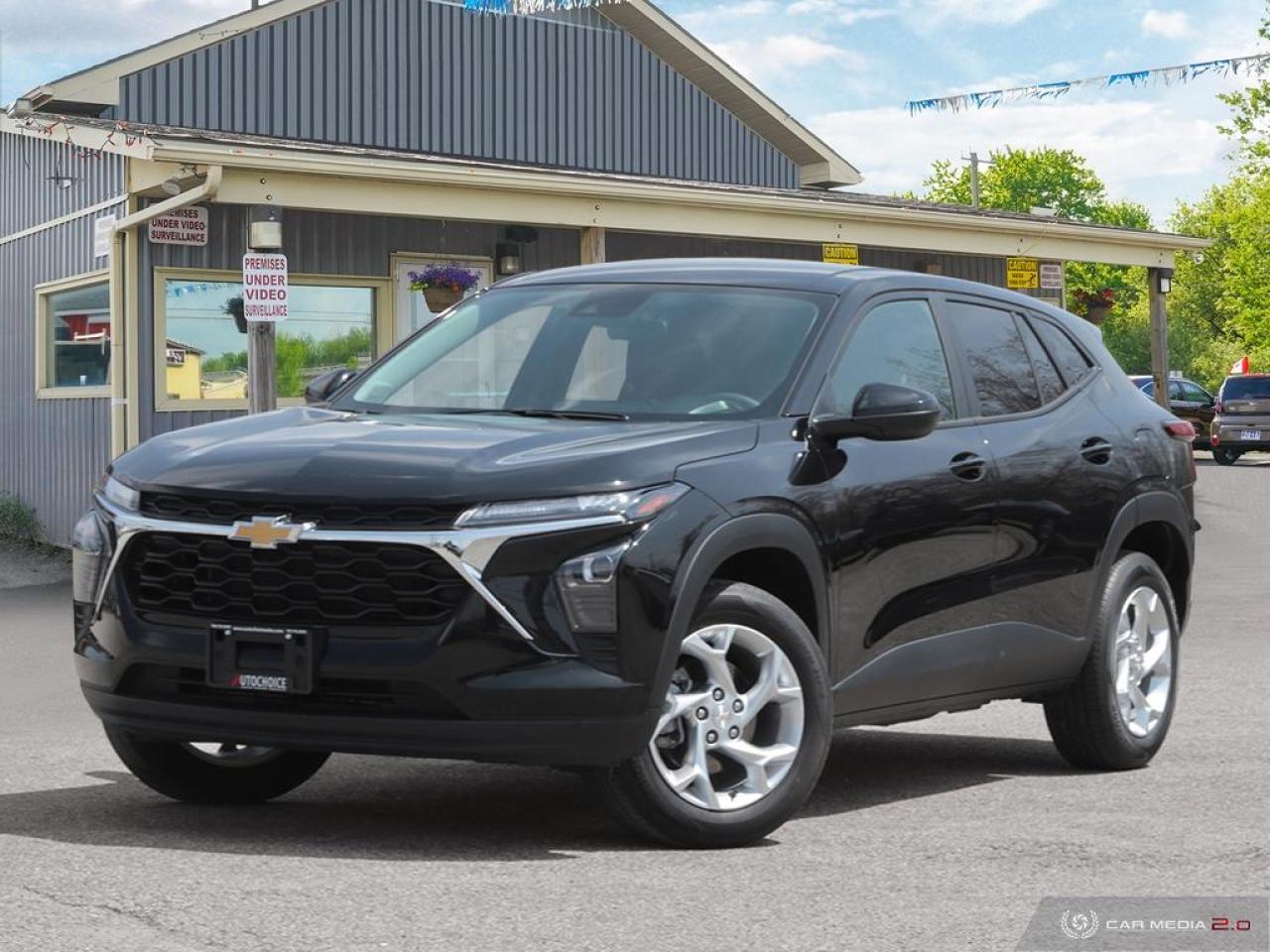 Used 2025 Chevrolet Trax LS, REMOTE START, R/V CAM, B.TOOTH, H/SEATS for sale in Orillia, ON