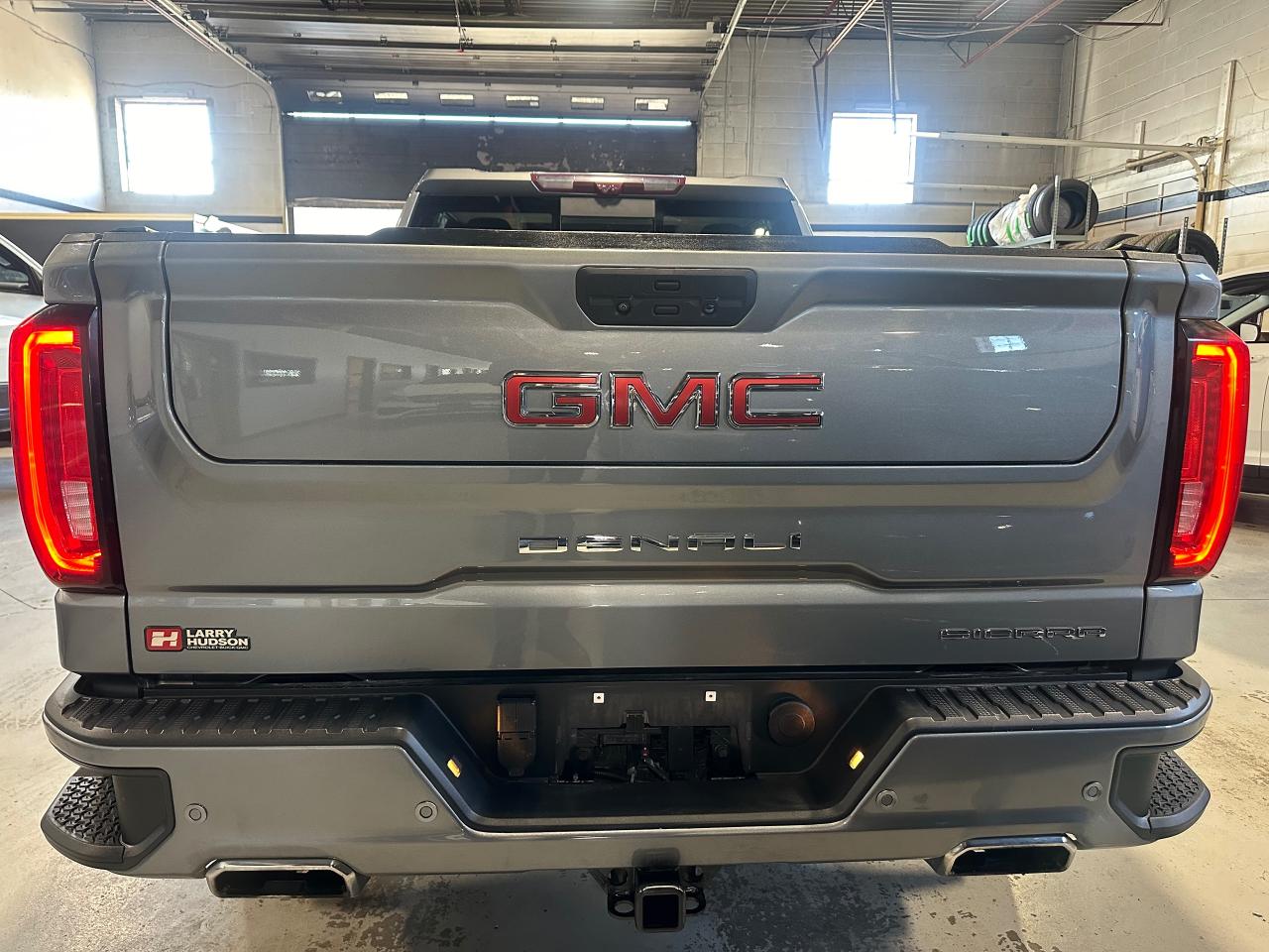 2021 GMC Sierra 1500 DENALI | 6.L 8CYL | SUNROOF | LEATHER | CREW CAB - Photo #17