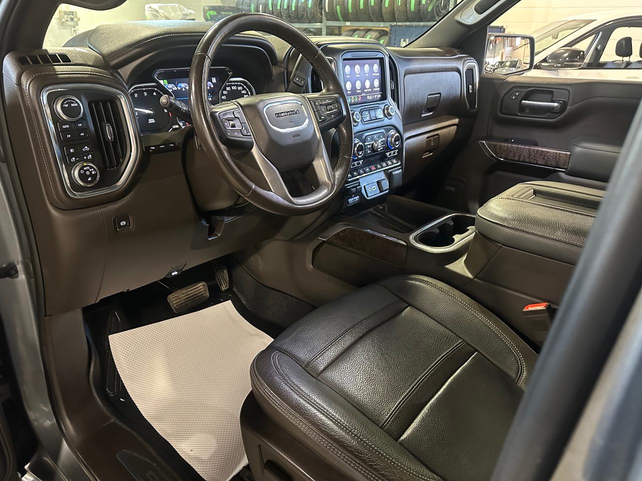 2021 GMC Sierra 1500 DENALI | 6.L 8CYL | SUNROOF | LEATHER | CREW CAB - Photo #24
