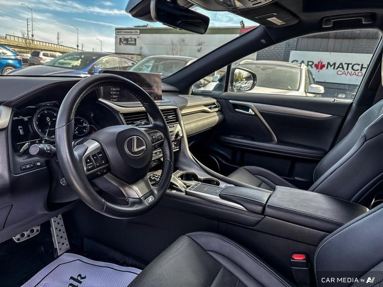 2021 Lexus RX RX 350 / F-SPORT / ROOF / LEATHER / NAV - Photo #11