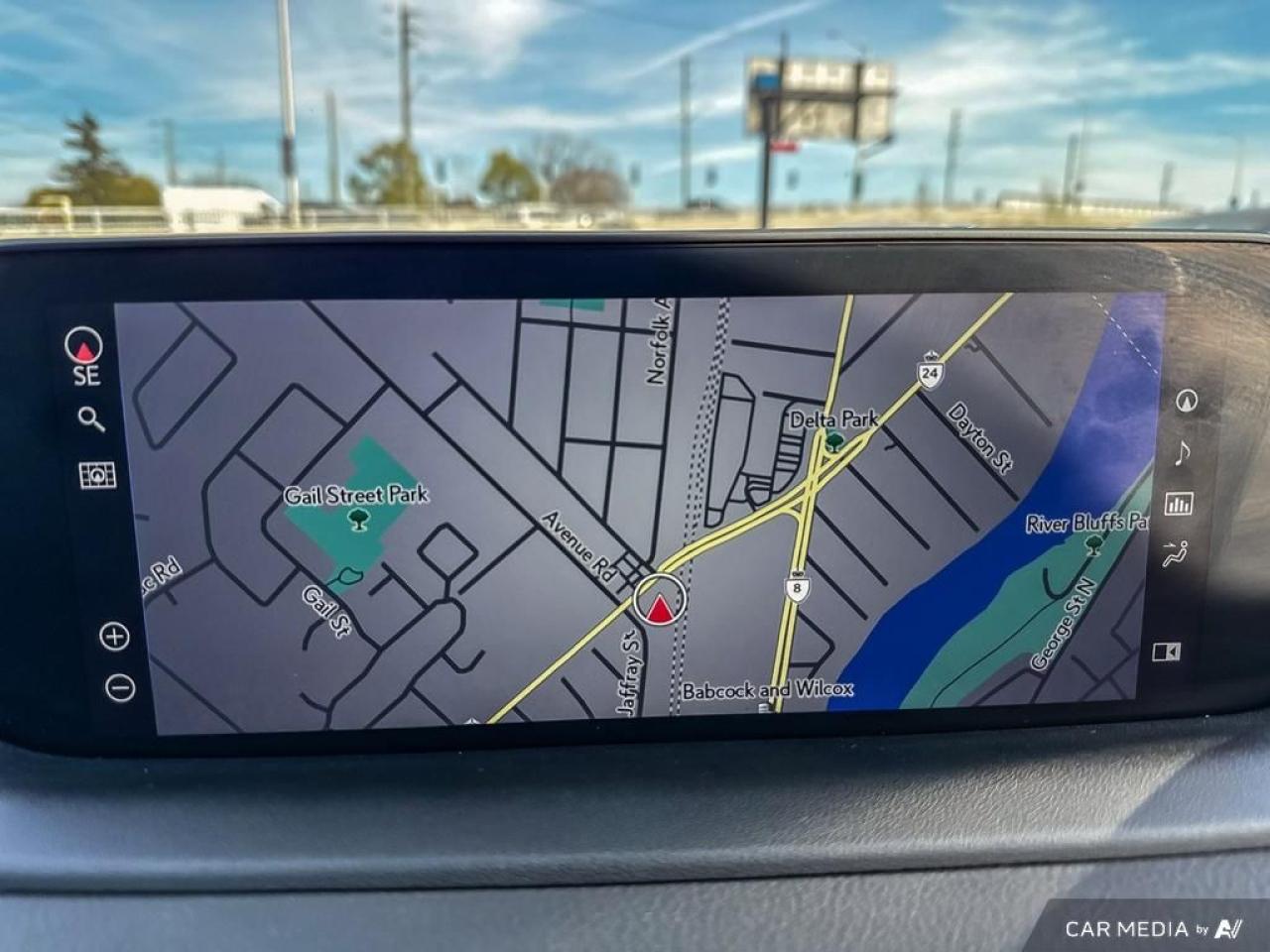 2021 Lexus RX RX 350 / F-SPORT / ROOF / LEATHER / NAV - Photo #18
