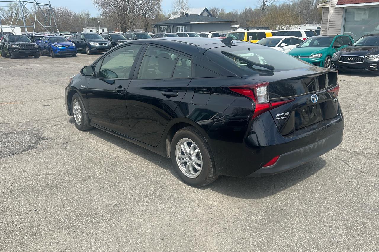 2020 Toyota Prius XLE AWD-e - Photo #7