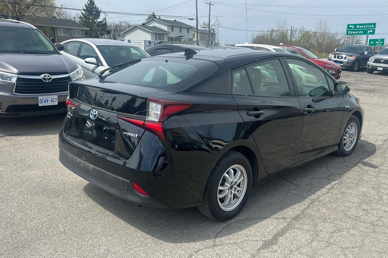 2020 Toyota Prius XLE AWD-e - Photo #5
