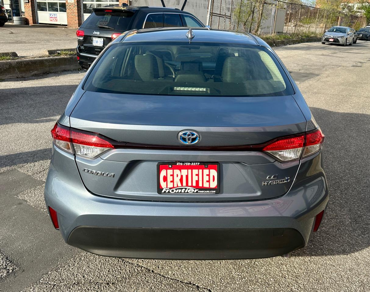 2023 Toyota Corolla LE Hybrid Photo4