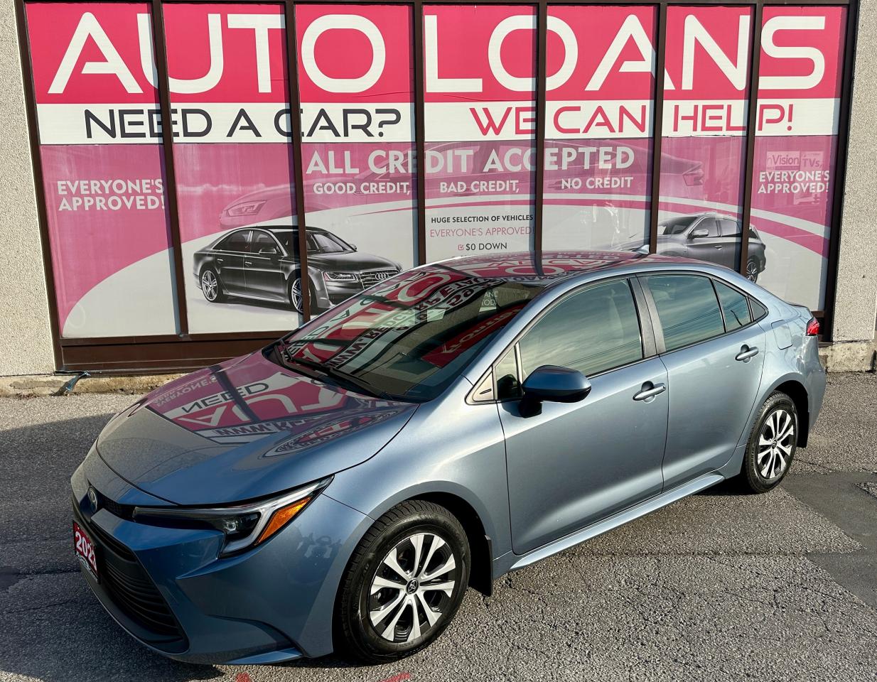 Used 2023 Toyota Corolla LE Hybrid for sale in Toronto, ON
