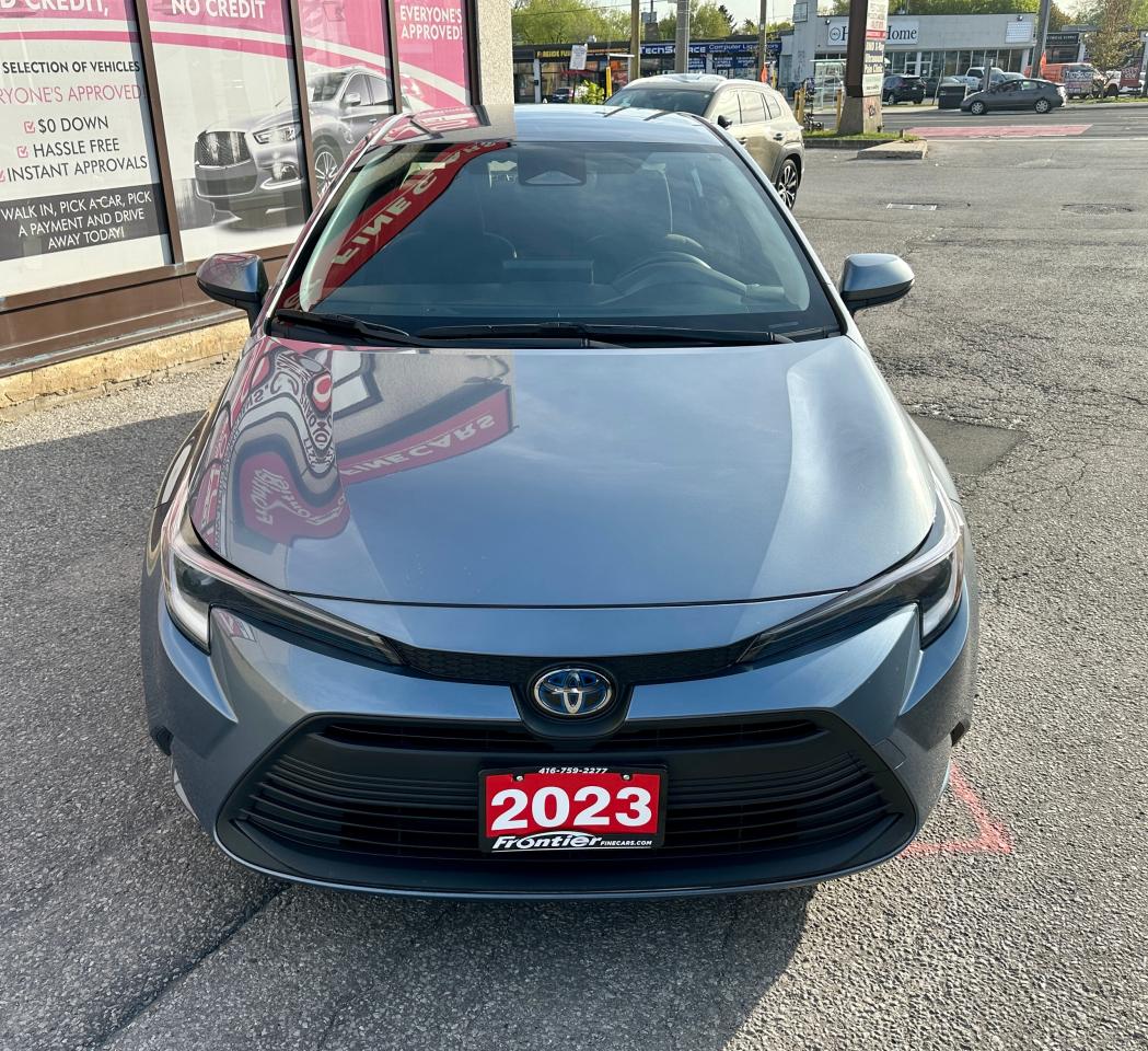 2023 Toyota Corolla LE Hybrid Photo2
