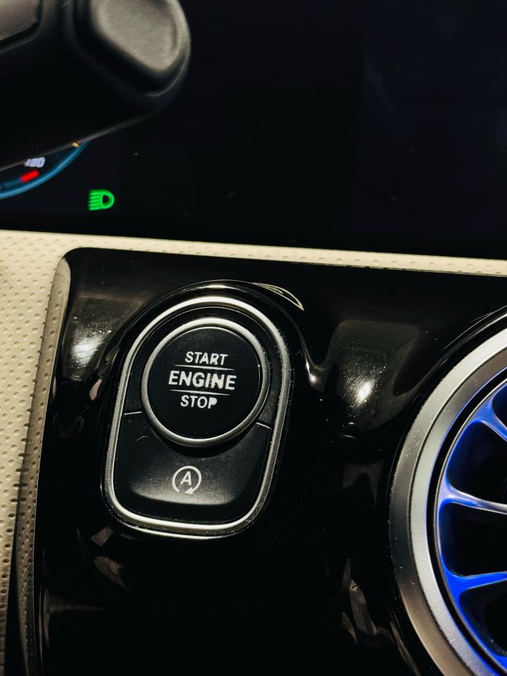 2019 Mercedes-Benz A250 A 250 - Photo #14