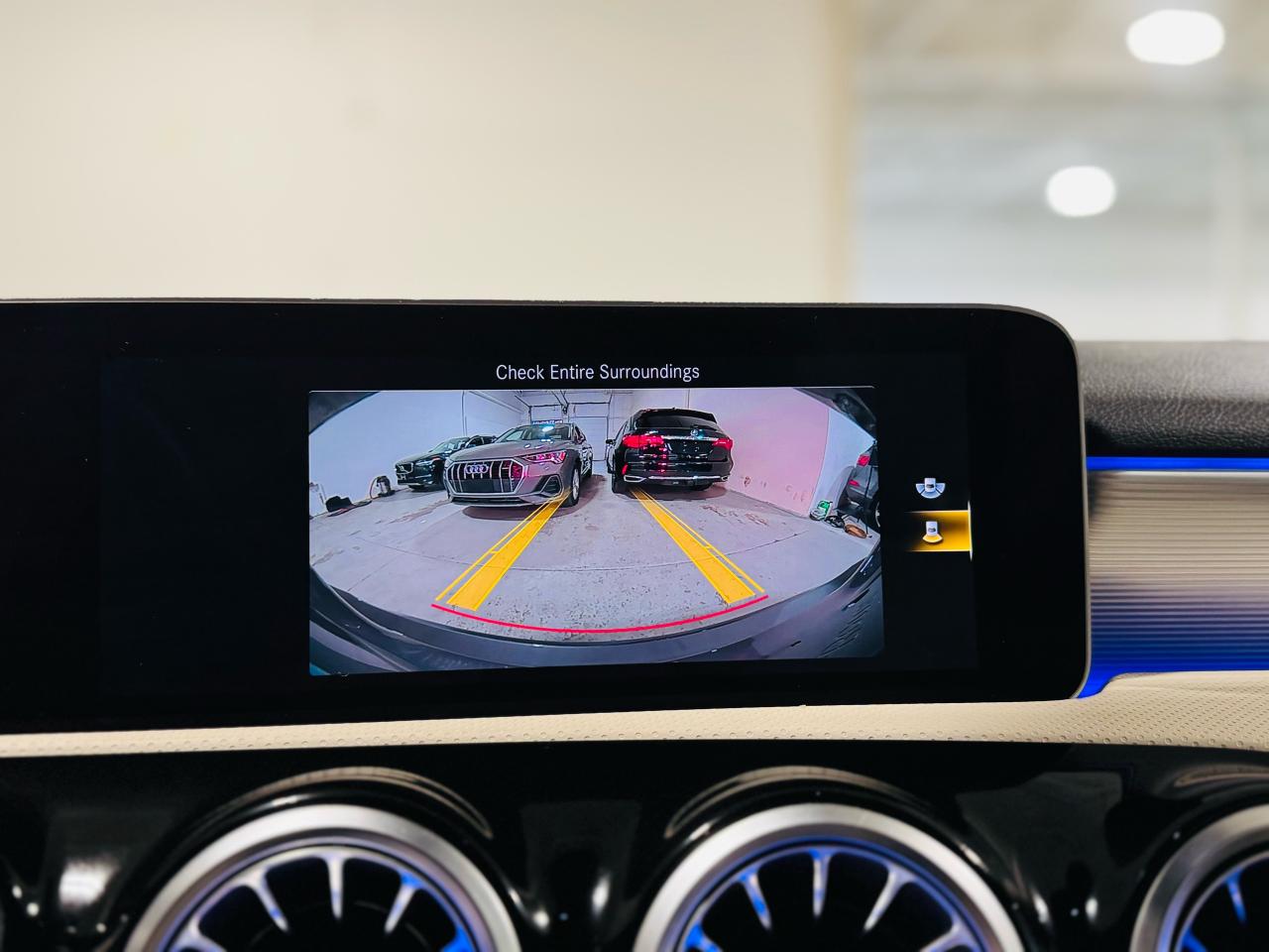 2019 Mercedes-Benz A250 A 250 - Photo #13