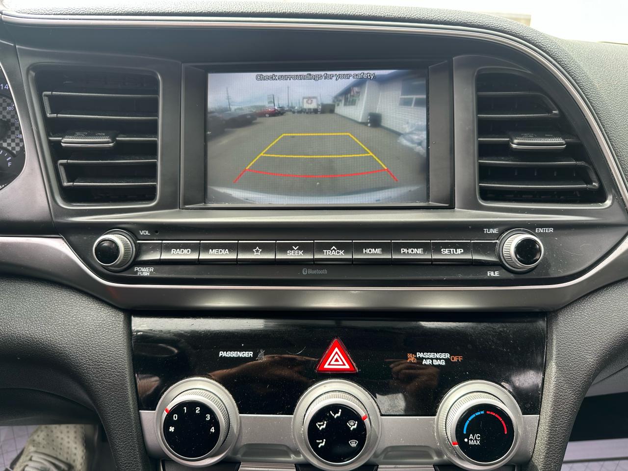 2019 Hyundai Elantra Preferred - Photo #10