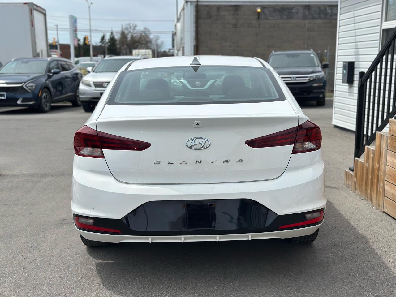2019 Hyundai Elantra Preferred - Photo #3