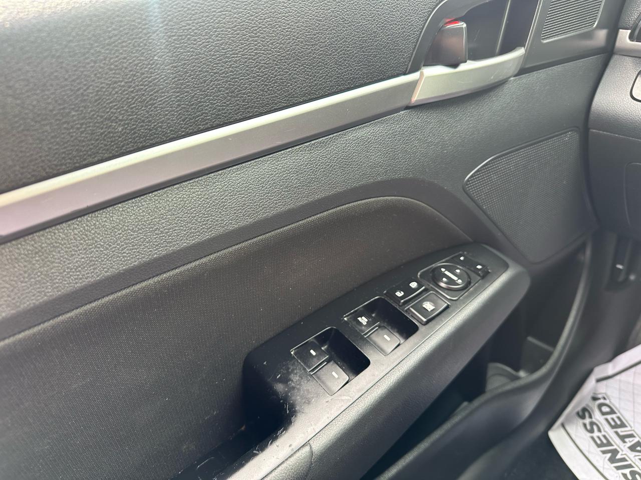 2019 Hyundai Elantra Preferred - Photo #13
