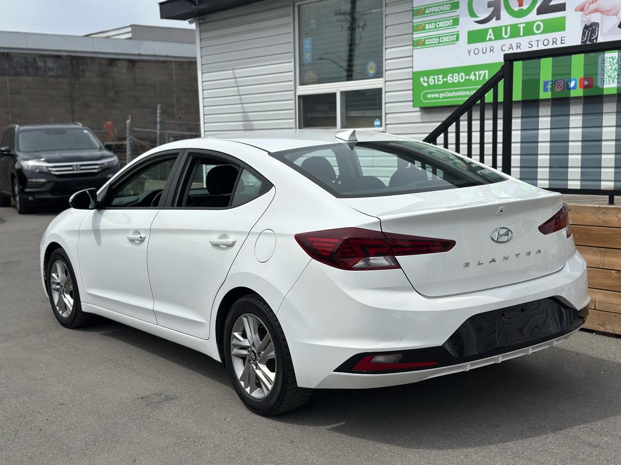 2019 Hyundai Elantra Preferred - Photo #4