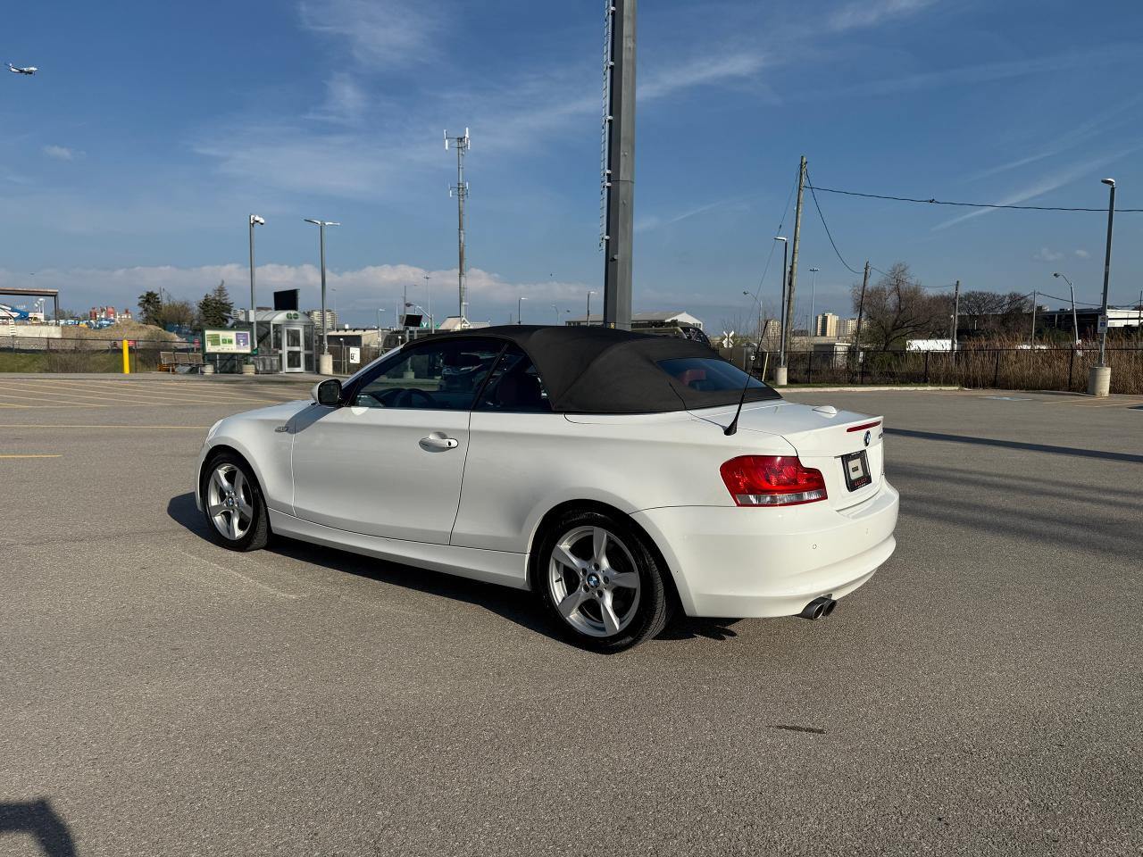 2012 BMW 1 Series 128i*CONVERTIBLE* - Photo #8