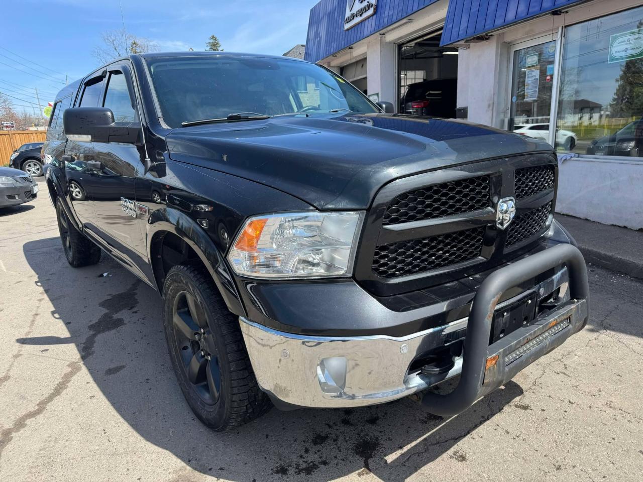2016 RAM 1500 4WD CREW CAB 140.5" OUTDOORSMAN - Photo #1