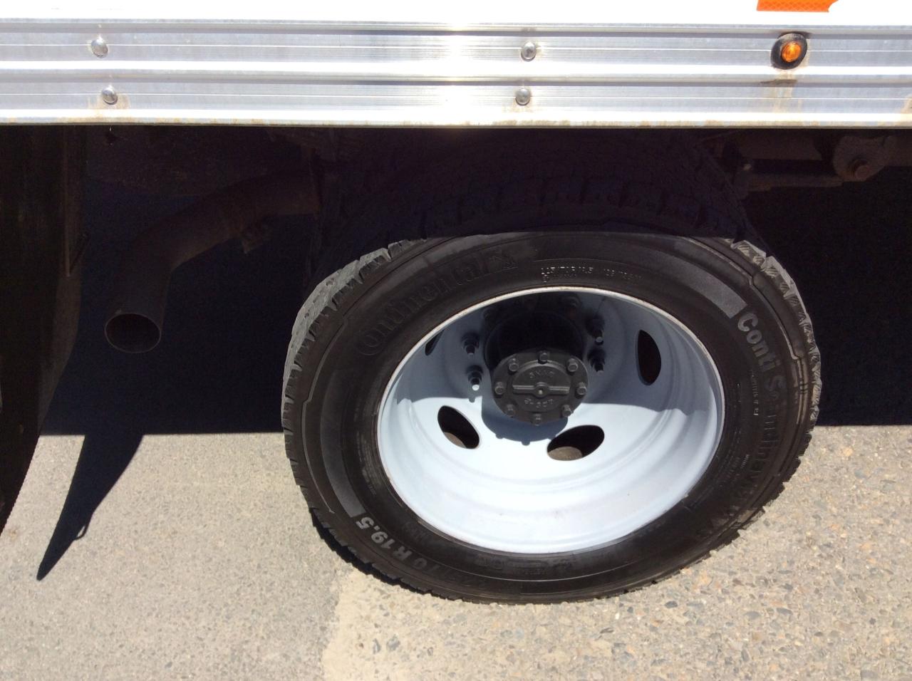 2022 Ford F-550 XL Photo