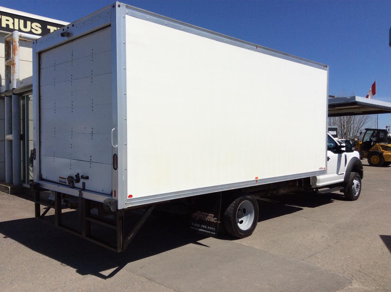 2022 Ford F-550 XL Photo