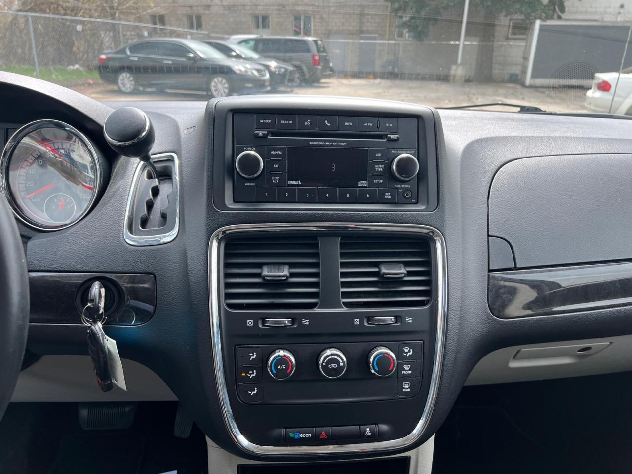 2017 Dodge Grand Caravan AUTO NO ACCIDENT BLUETOOTH - Photo #16