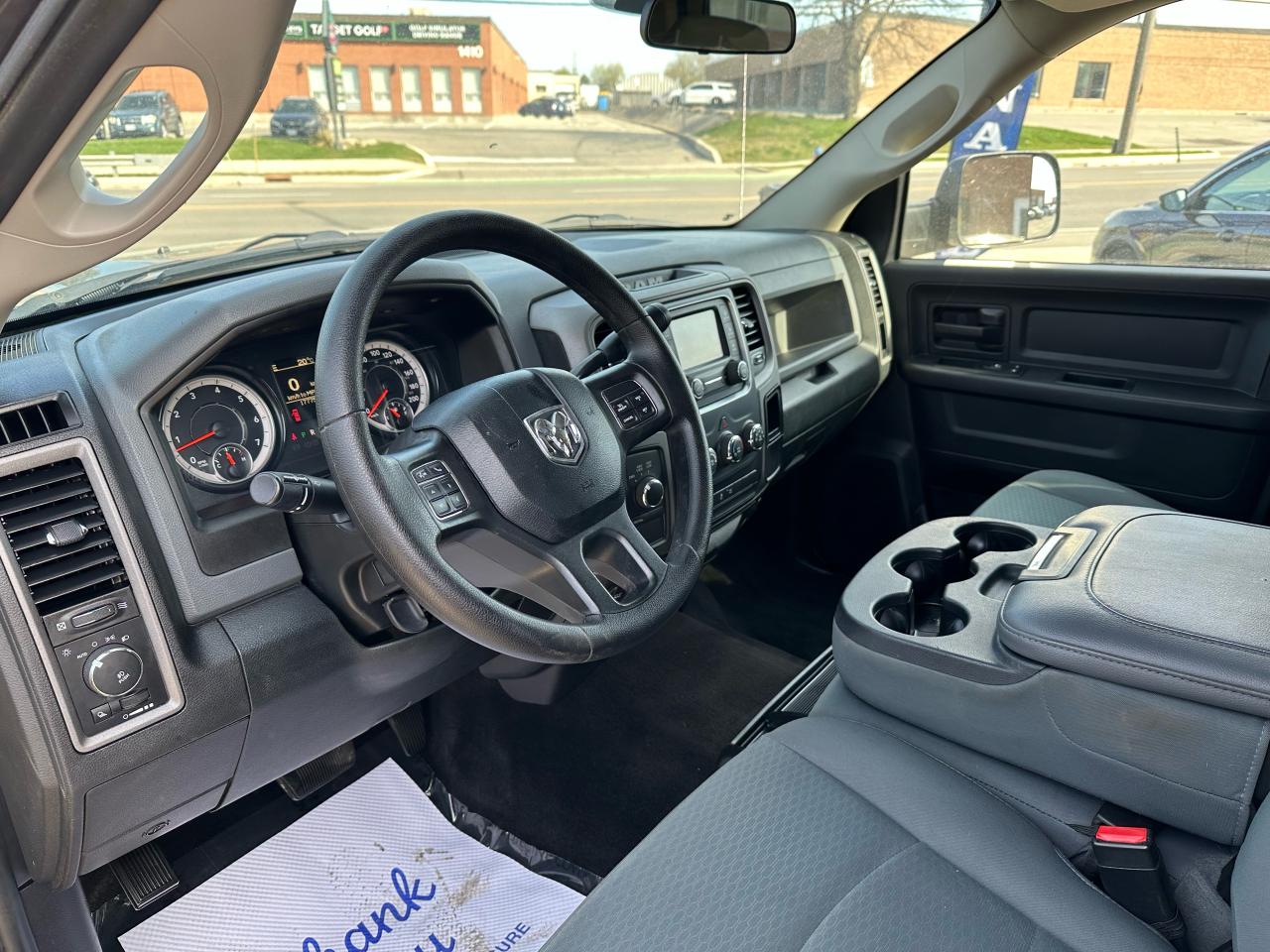 2017 RAM 1500 ST - Photo #8