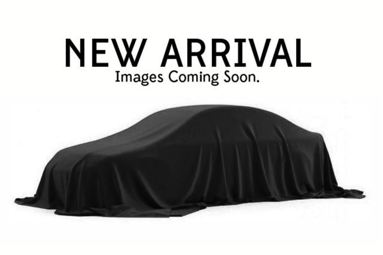 Used 2015 Ford Focus 5DR HB SE for sale in Sarnia, ON