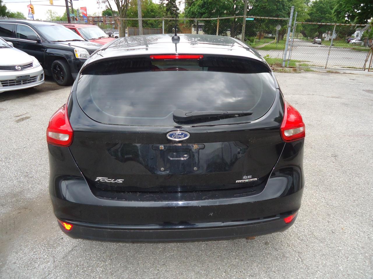2015 Ford Focus 5DR HB SE - Photo #4