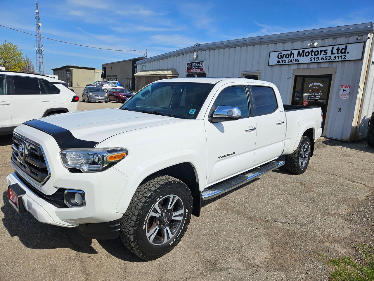 2016 Toyota Tacoma LIMITED - Photo #2
