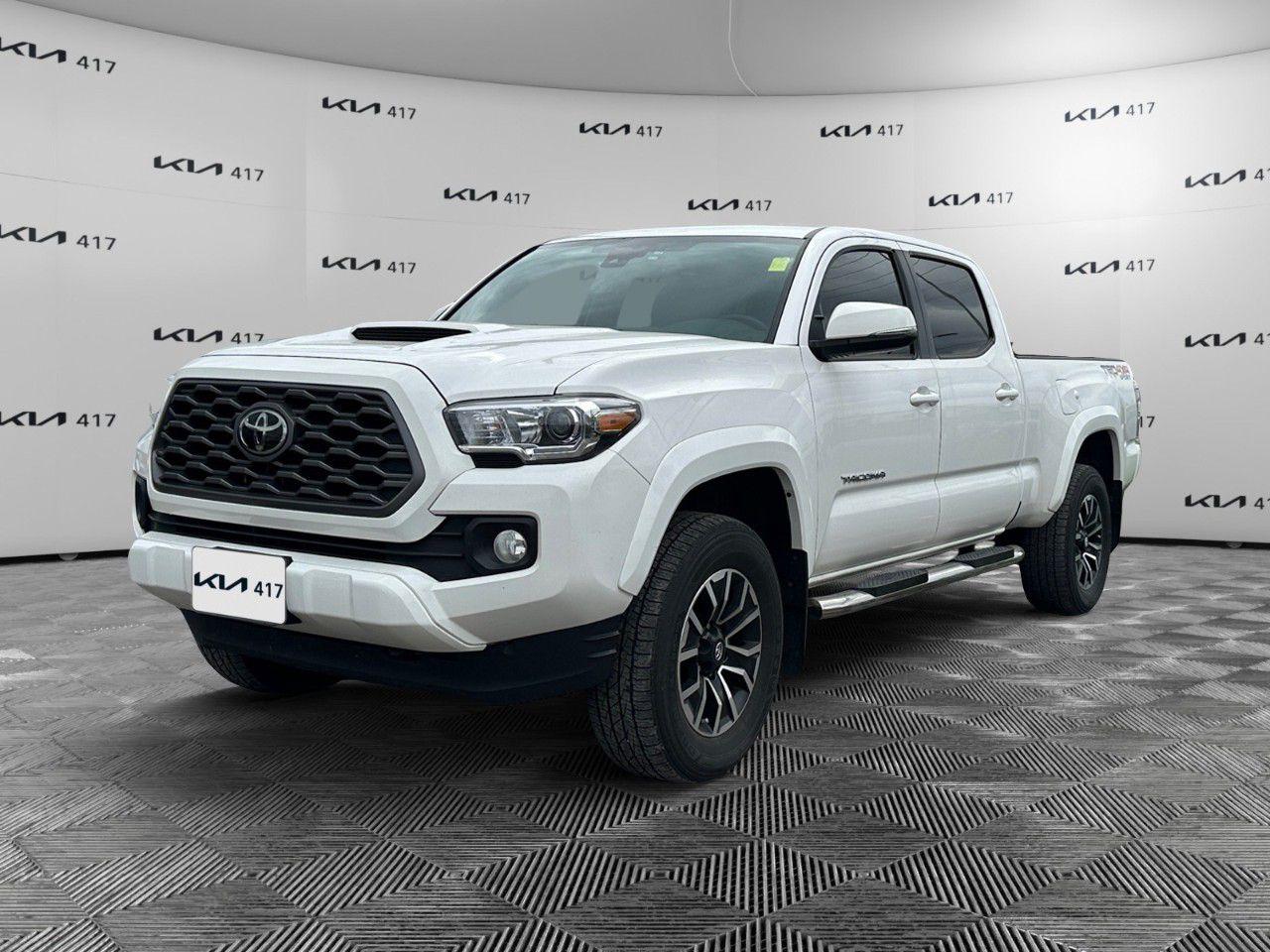 Used 2022 Toyota Tacoma 4x4 Double Cab Auto for sale in Gloucester, ON