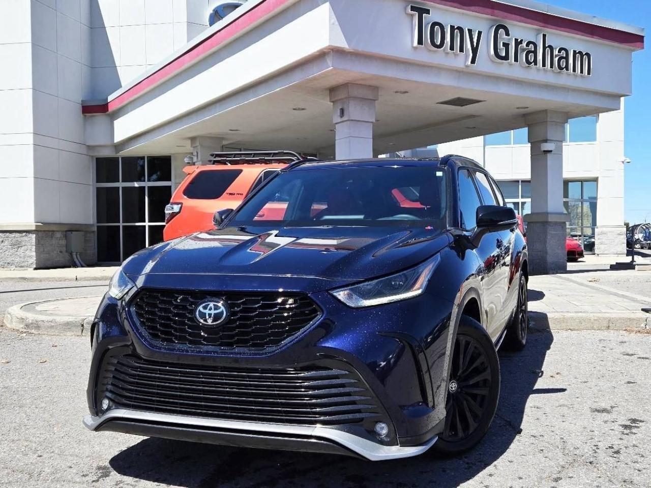 Used 2023 Toyota Highlander XSE for sale in Ottawa, ON