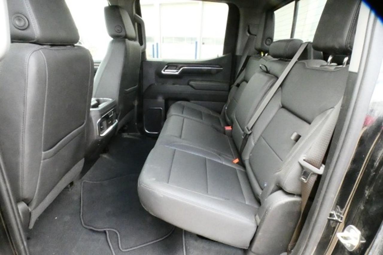 2023 GMC Sierra 1500 SLT 6.2L V8 w/H&C L, NAV ready, BUC - Photo #9