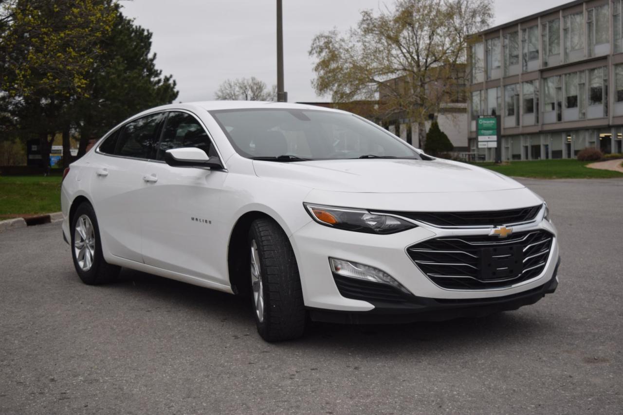 2022 Chevrolet Malibu LT - Photo #3