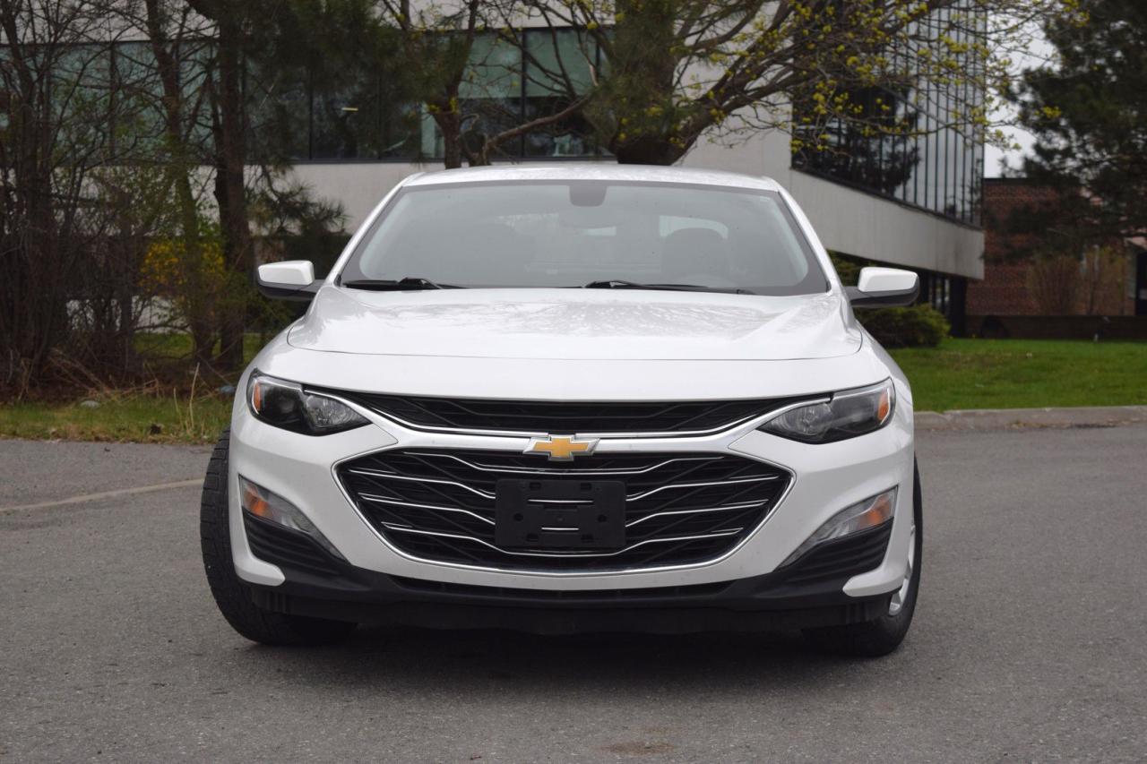 2022 Chevrolet Malibu LT - Photo #2