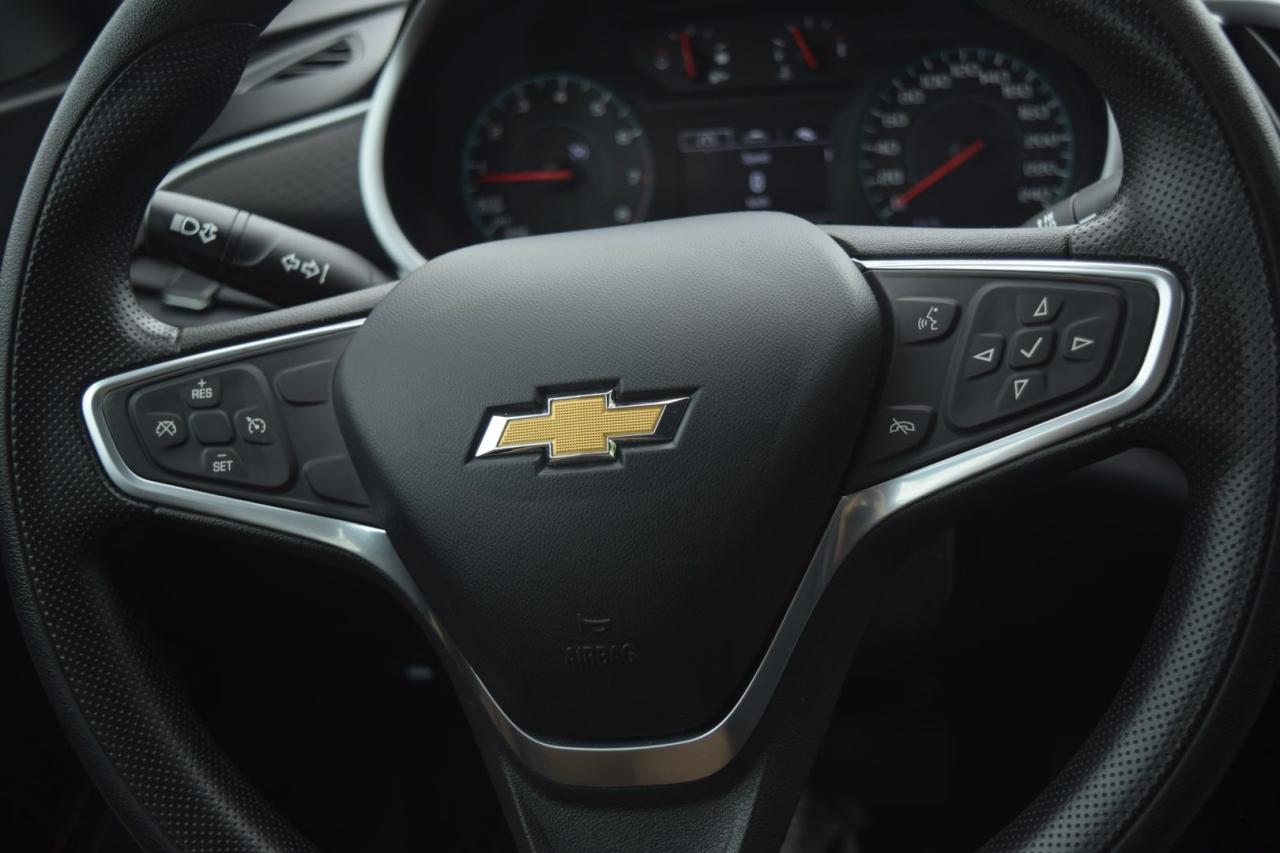 2022 Chevrolet Malibu LT - Photo #11
