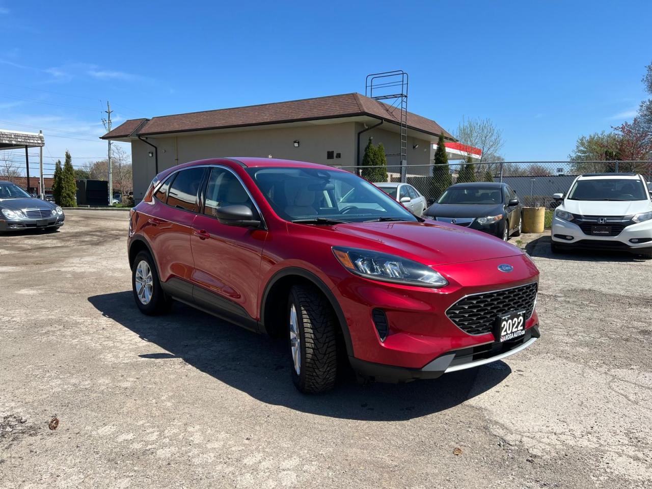 2022 Ford Escape NO ACCIDENT HYBRID AWD NAVIGATION BLIND SPOT - Photo #8