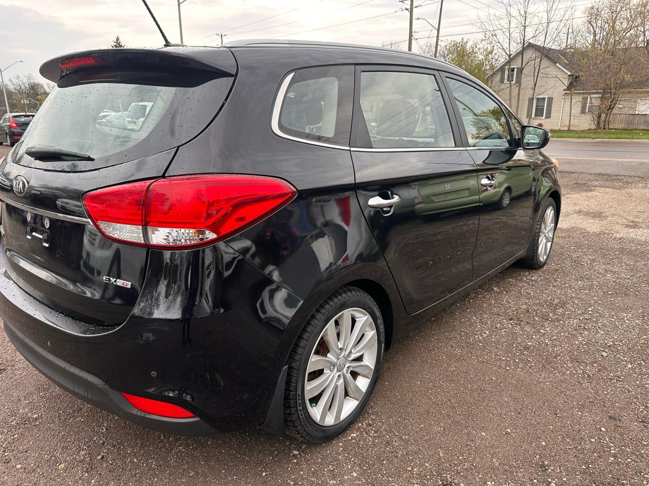 2016 Kia Rondo EX w/3rd Row - Photo #4