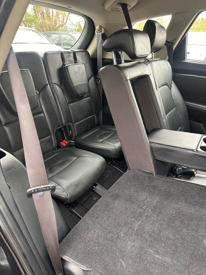 2016 Kia Rondo EX w/3rd Row - Photo #8