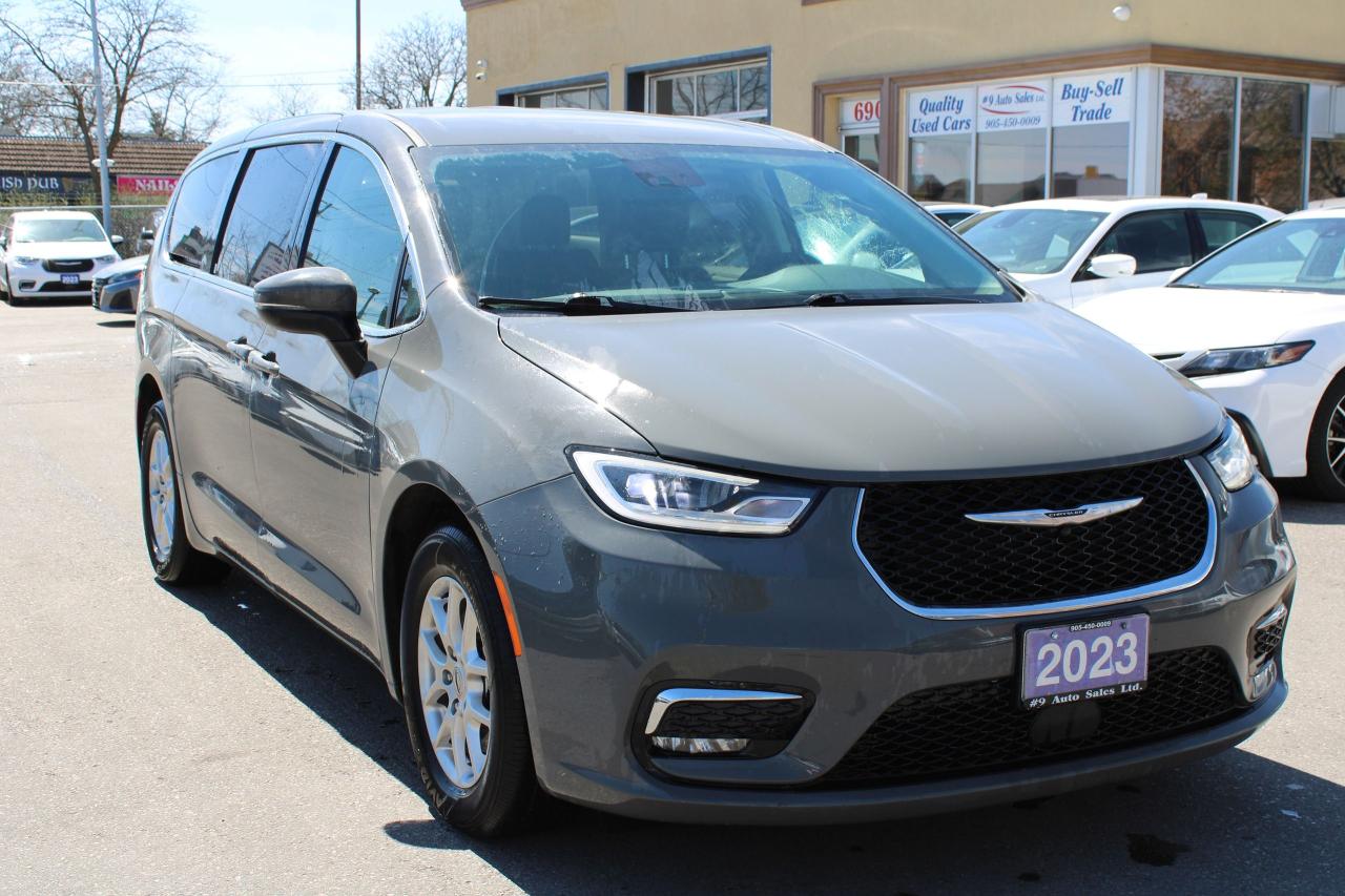 2023 Chrysler Pacifica 