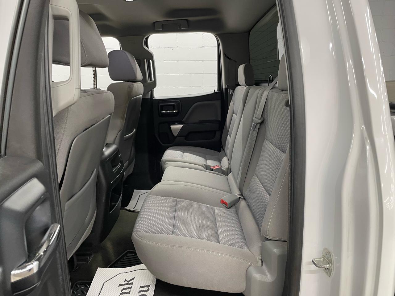 2015 Chevrolet Silverado 1500 LT Photo15