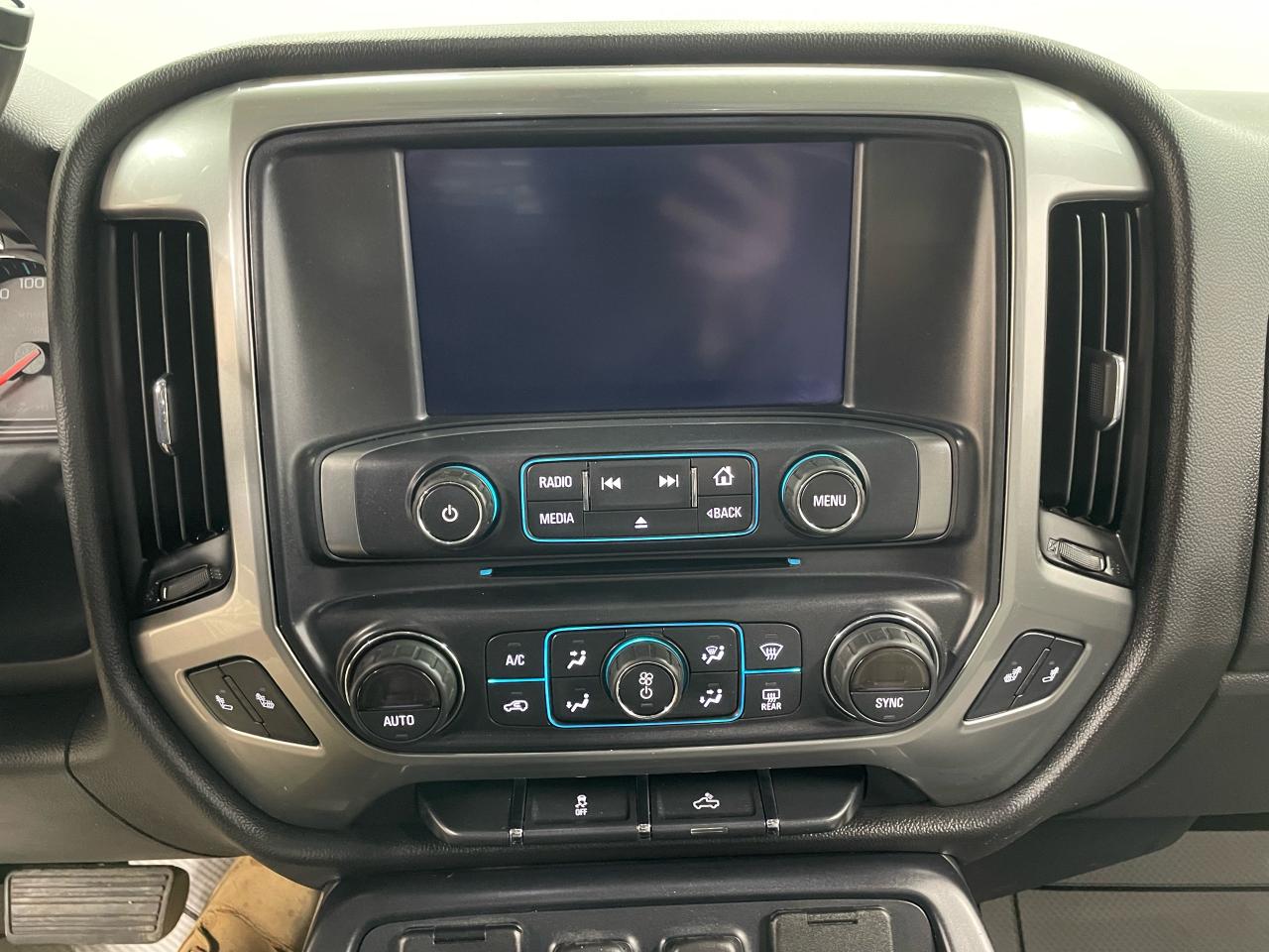 2015 Chevrolet Silverado 1500 LT Photo7