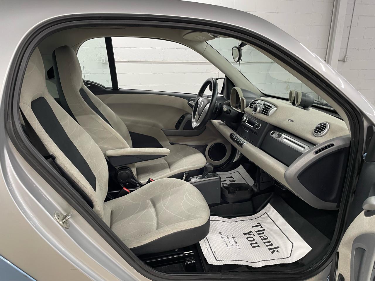 2013 Smart fortwo PASSION Photo17
