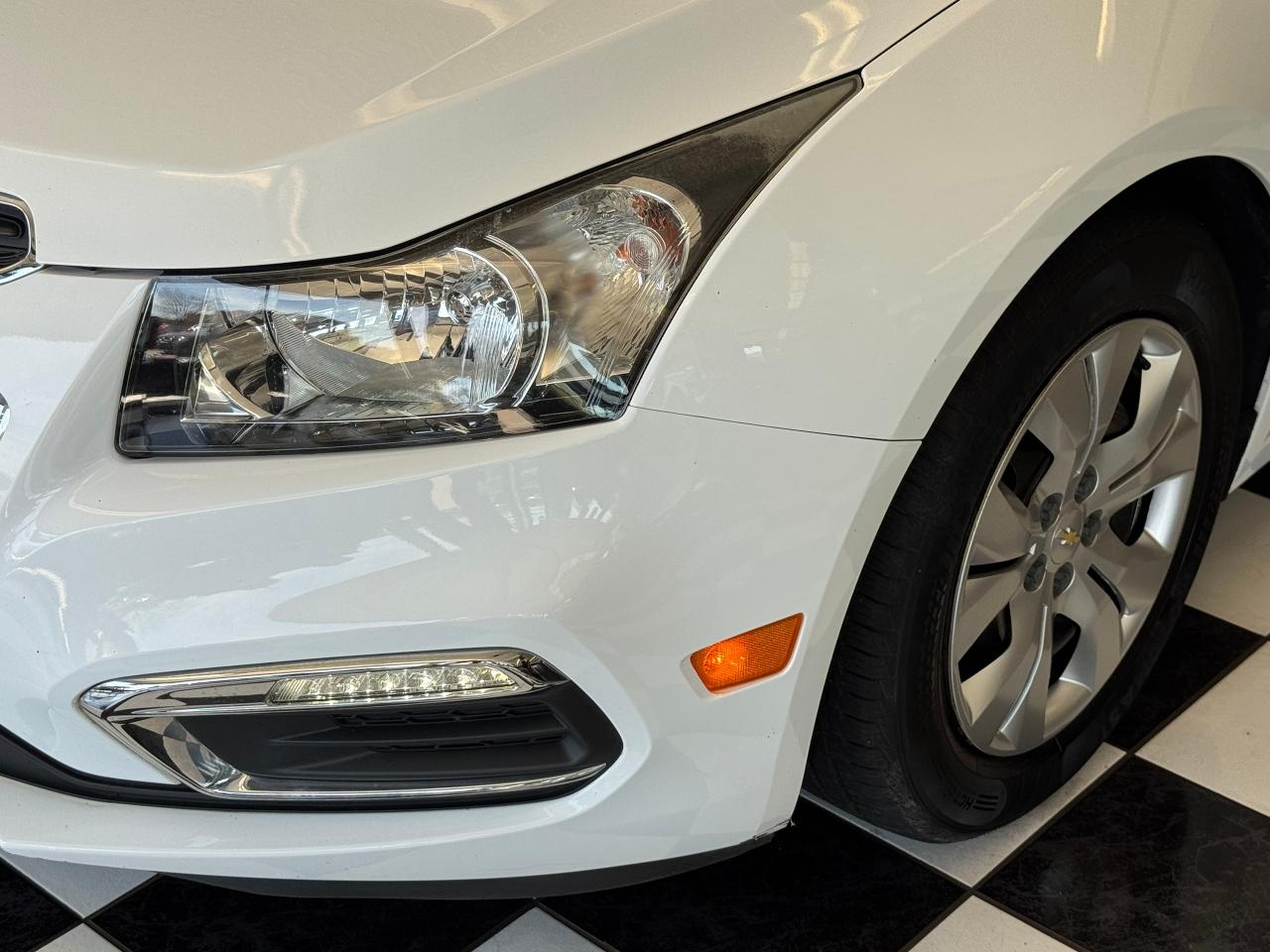 2016 Chevrolet Cruze LT+Camera+Remote Start+A/C+CLEAN CARFAX - Photo #34