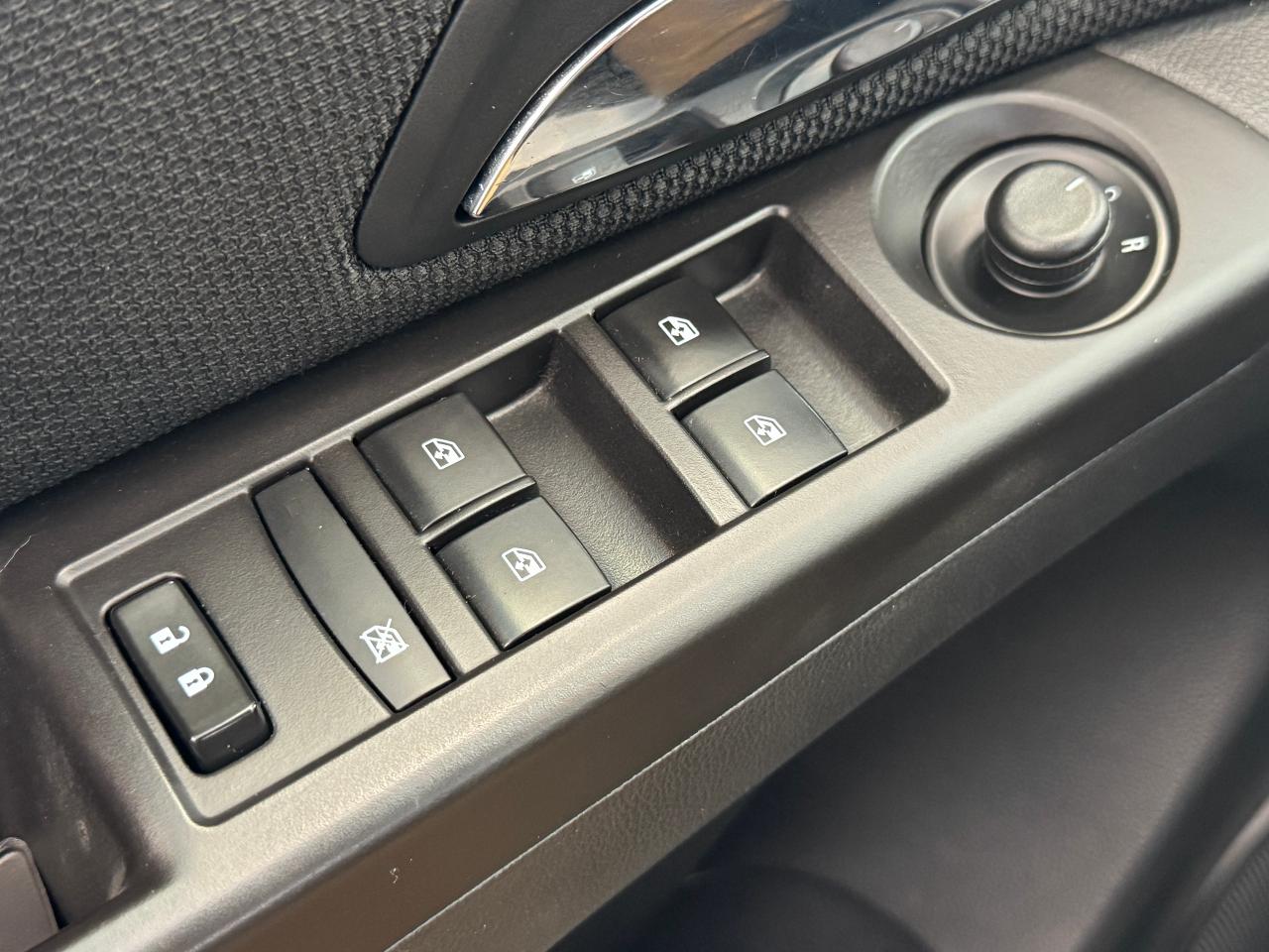 2016 Chevrolet Cruze LT+Camera+Remote Start+A/C+CLEAN CARFAX - Photo #44