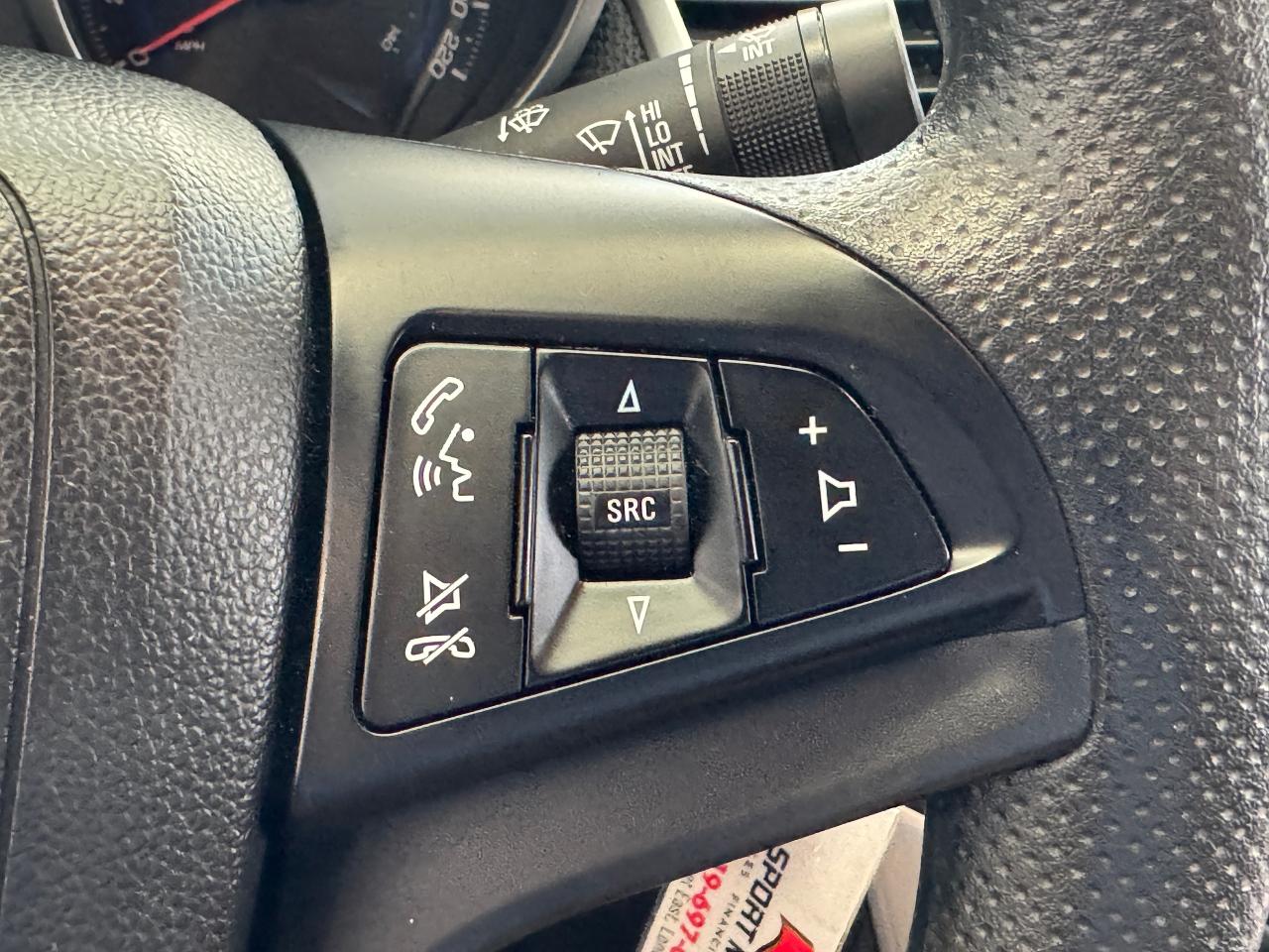 2016 Chevrolet Cruze LT+Camera+Remote Start+A/C+CLEAN CARFAX - Photo #39