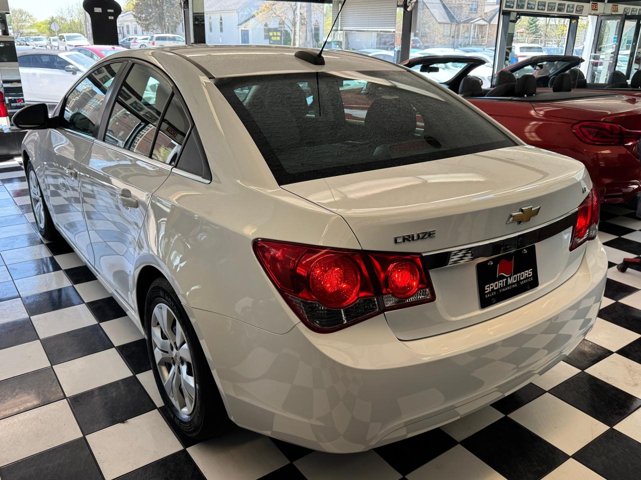 2016 Chevrolet Cruze LT+Camera+Remote Start+A/C+CLEAN CARFAX Photo5