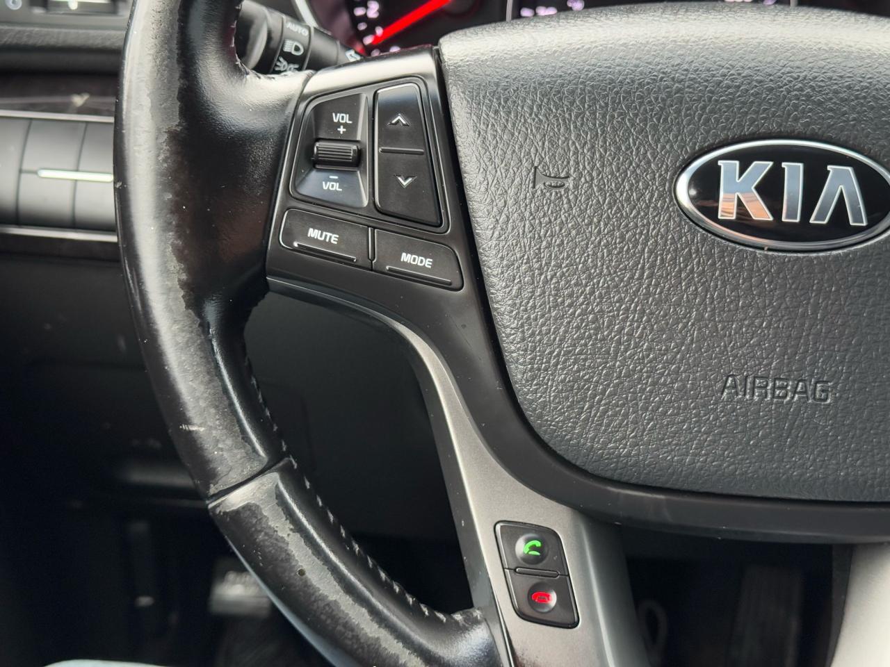 2014 Kia Sorento LX V6 | CLEAN CARFAX | HTD SEATS | BLUETOOTH | Photo15