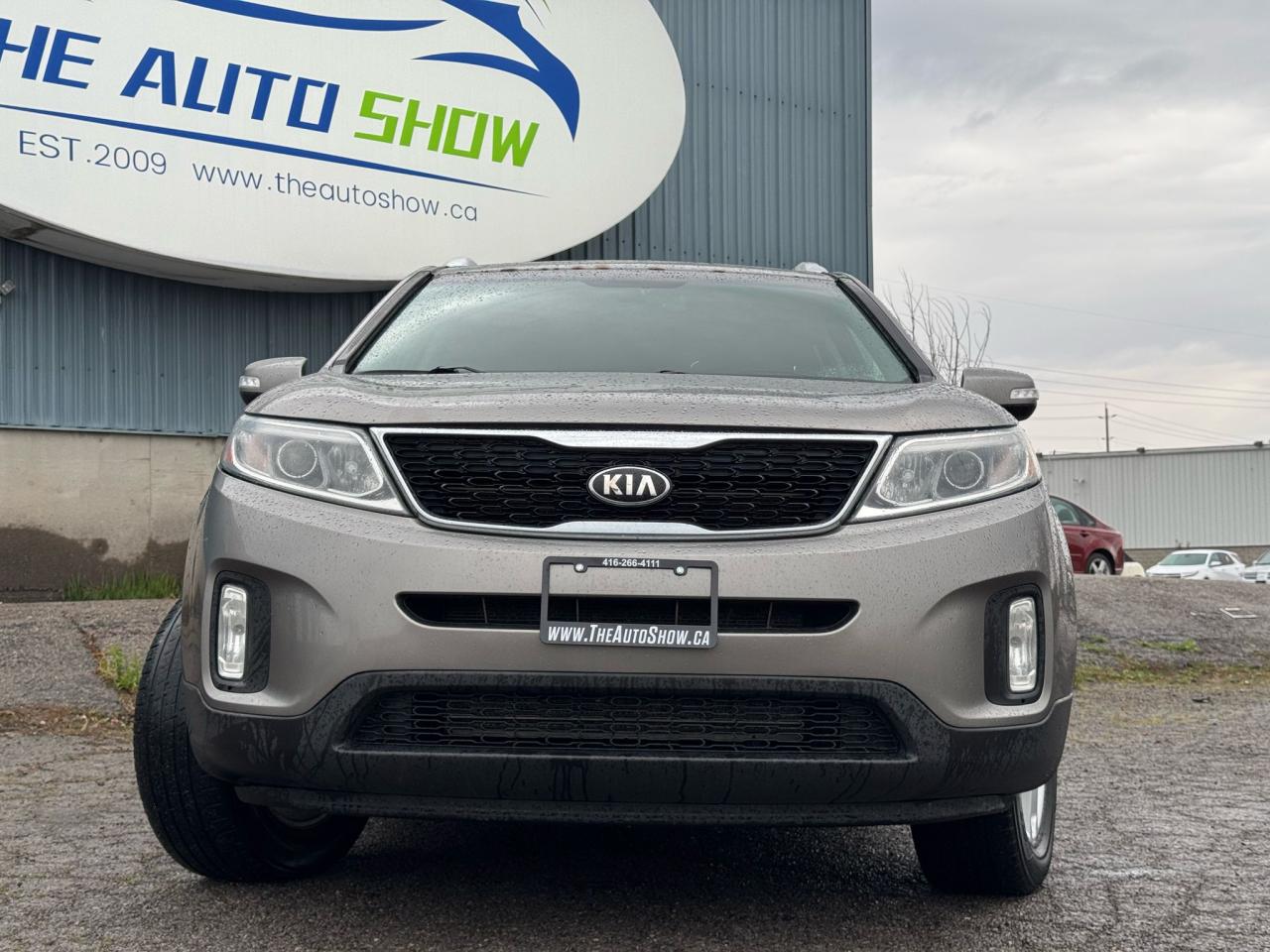 2014 Kia Sorento LX V6 | CLEAN CARFAX | HTD SEATS | BLUETOOTH | Photo2