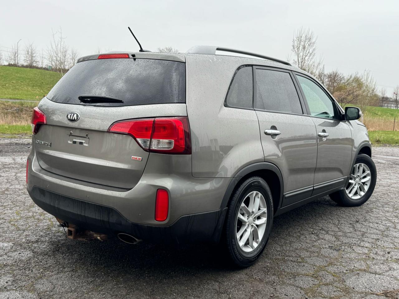 2014 Kia Sorento LX V6 | CLEAN CARFAX | HTD SEATS | BLUETOOTH | Photo19
