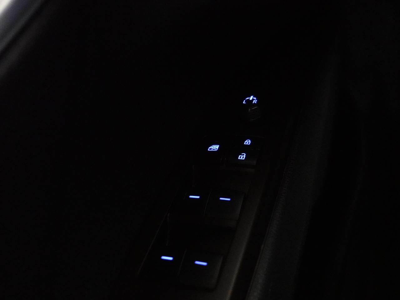 2023 Toyota Camry SE | Leather | LaneDep | Heated Seats | CarPlay